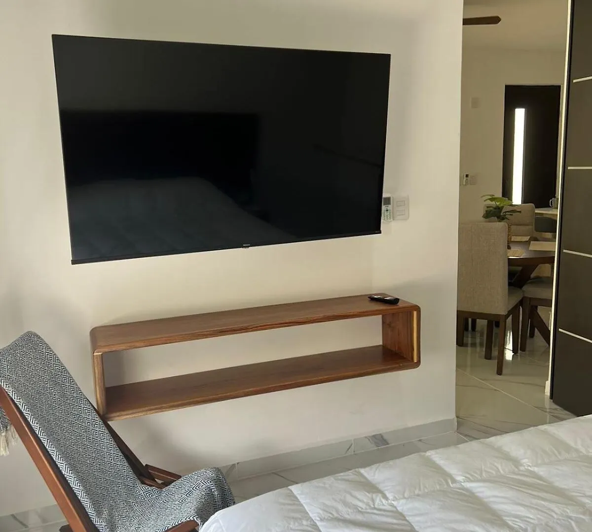 Elegant, Well-Furnished Condo In Tulum Plus Apartment